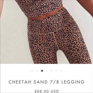 Allfenix Cheetah sand yoga pants size S